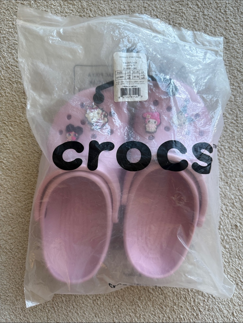 Pink crocs - Picture 2 of 6